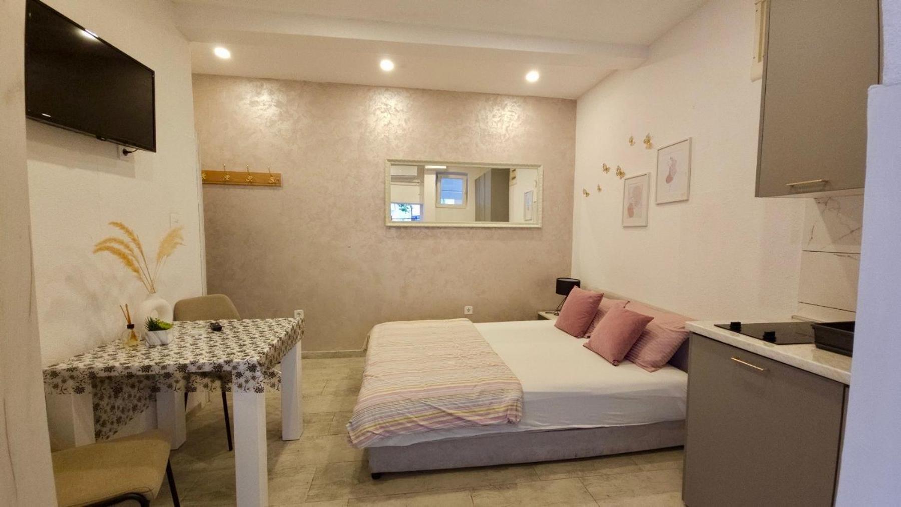 Banicevic Apartmani Ðenovići Extérieur photo